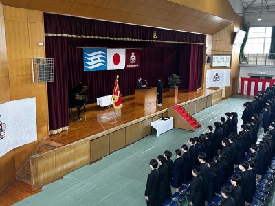 令和7年度 卒業記念品贈呈式